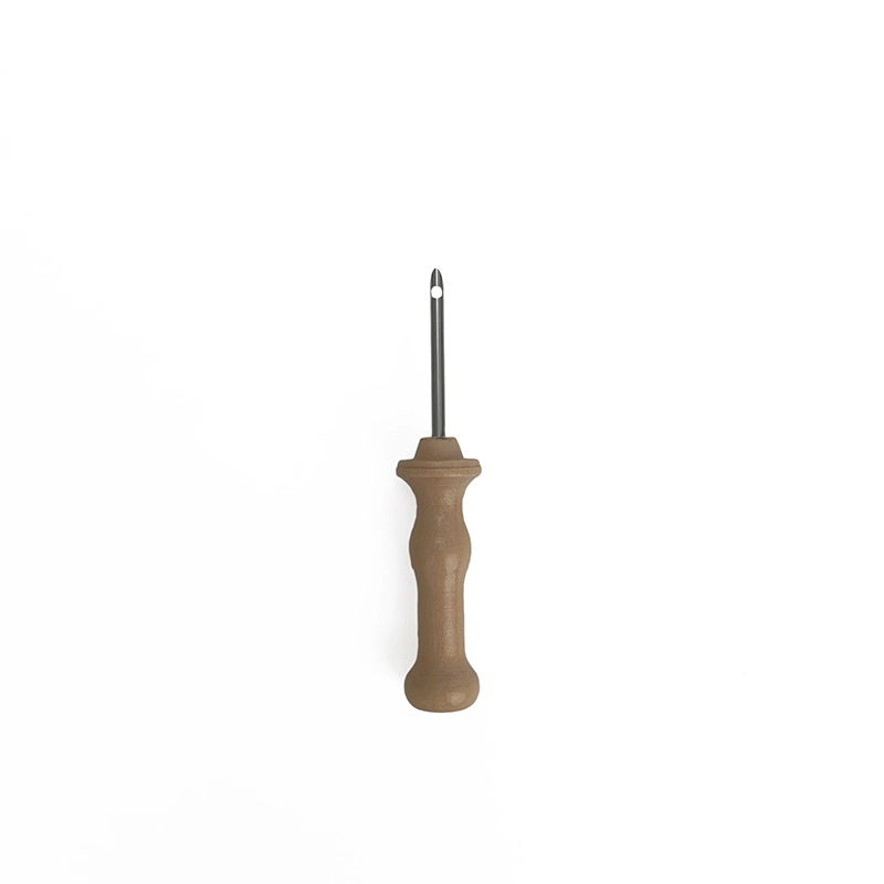 Punch Needle Fixed 3.5mm - Brass #35 Punch needle fixed 3.5mm with a non-adjustable 4.3cm long brass tip and wooden handle.